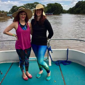 The wayfaring gals on the Rio Frio cruise